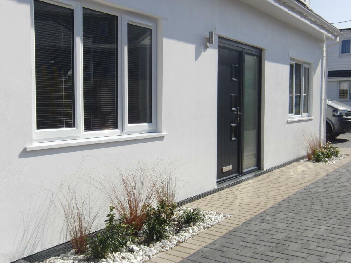 Camana Villa St Ives Екстериор снимка