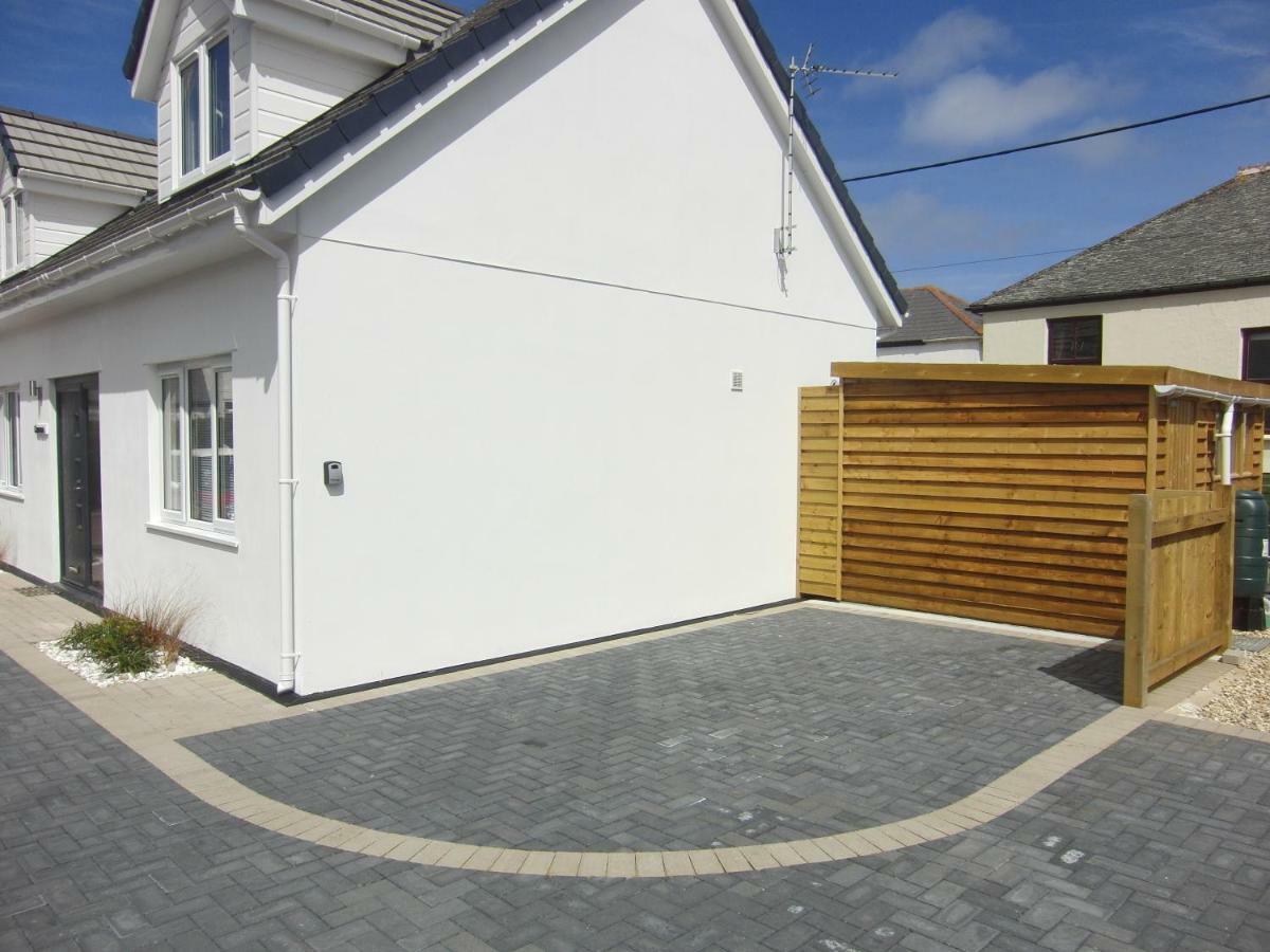 Camana Villa St Ives Екстериор снимка