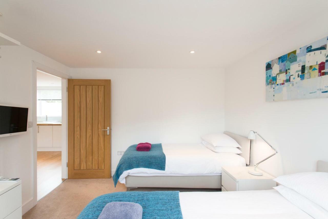 Camana Villa St Ives Екстериор снимка