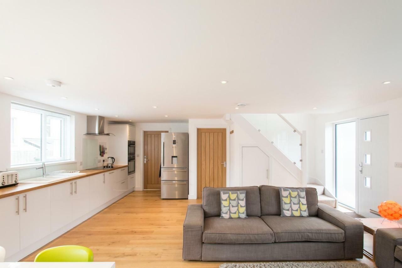 Camana Villa St Ives Екстериор снимка