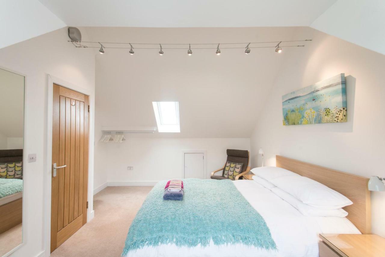 Camana Villa St Ives Екстериор снимка
